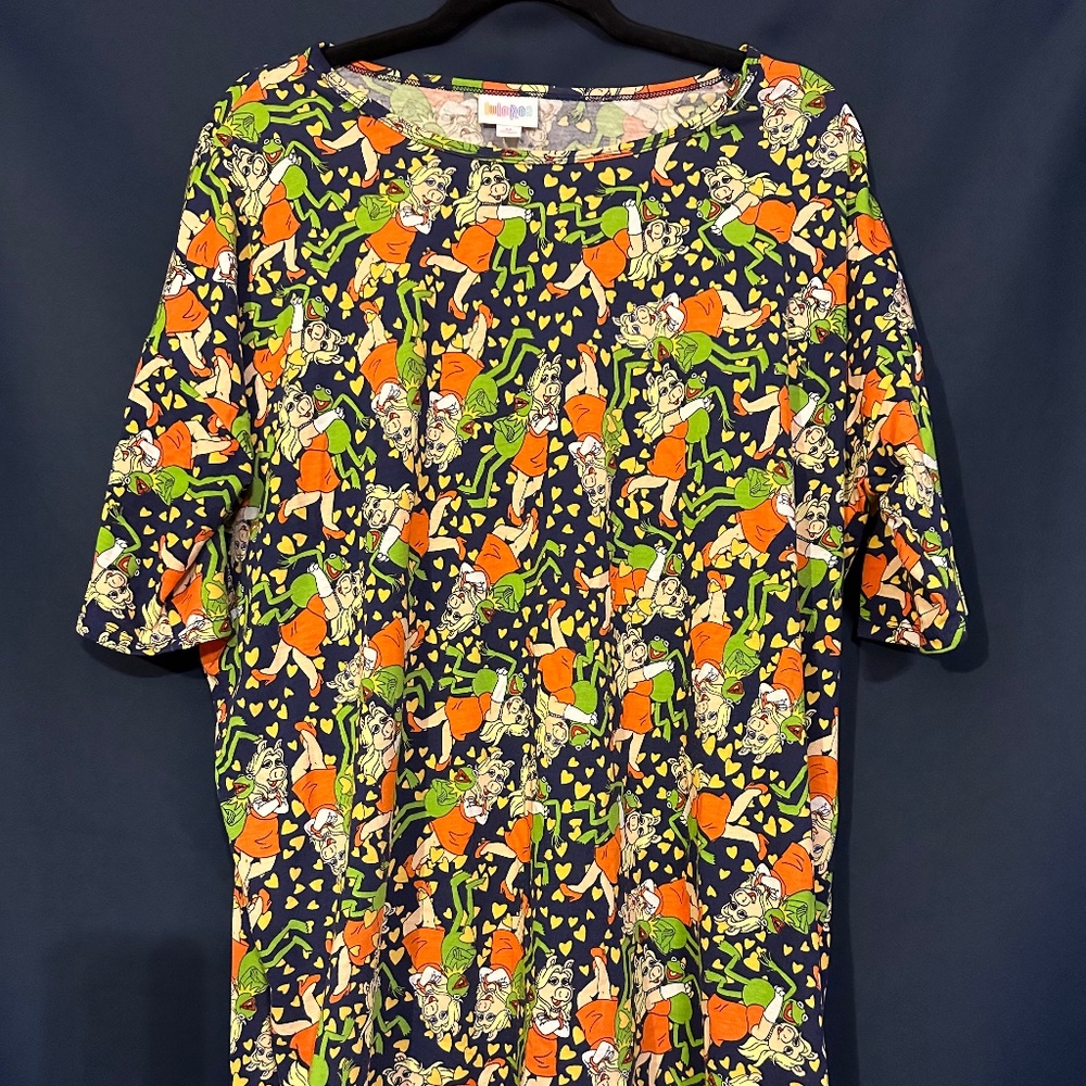 Luluroe Miss Piggy and Kermit shirt